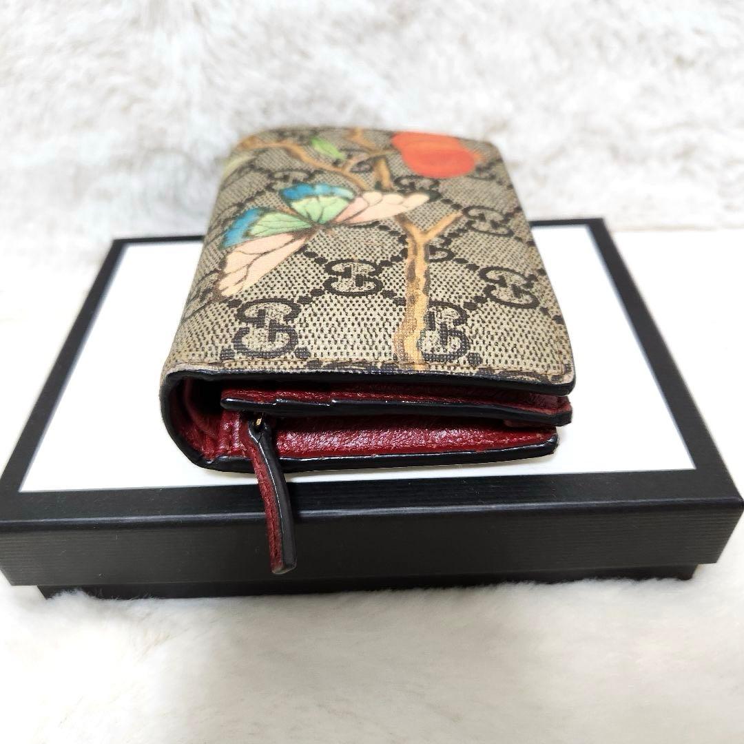 ✨美品　付属品あり✨グッチ　二つ折り　フローラ　アニマリエ　蝶　PVC