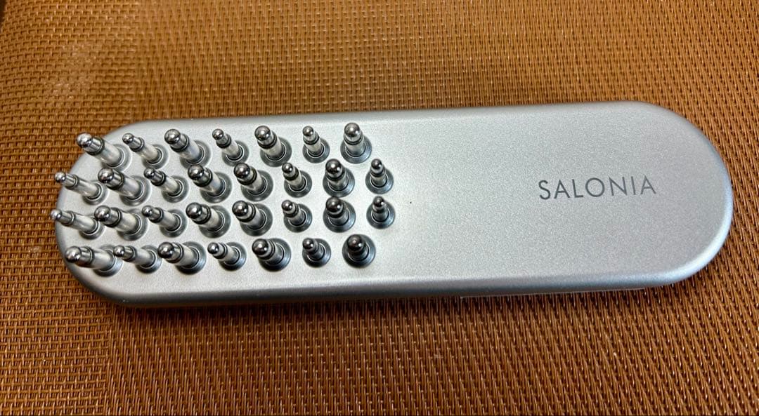 ★未使用大人気★SALONIA 美顔器 電気ブラシSAL22206SL EMS