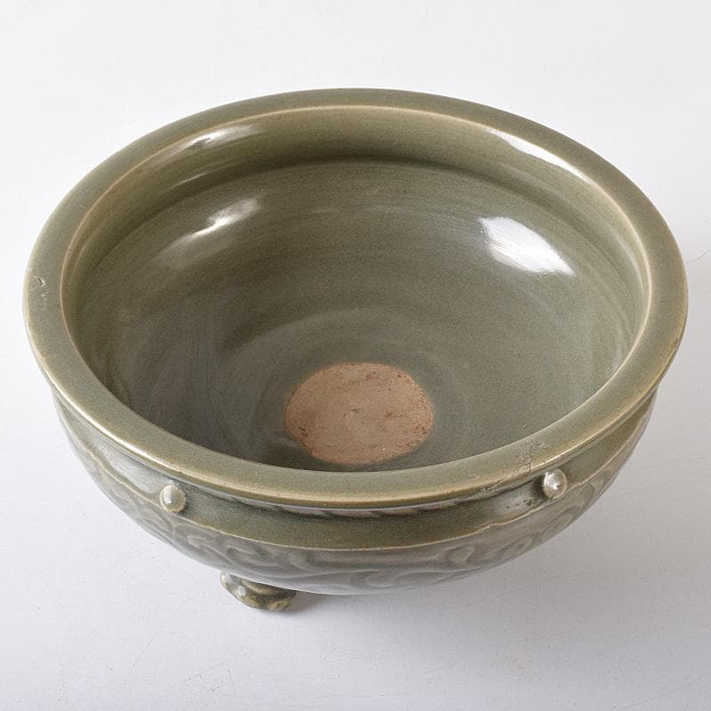 中国　龍泉窯　青磁　花文　三つ足大香炉　M　R8769