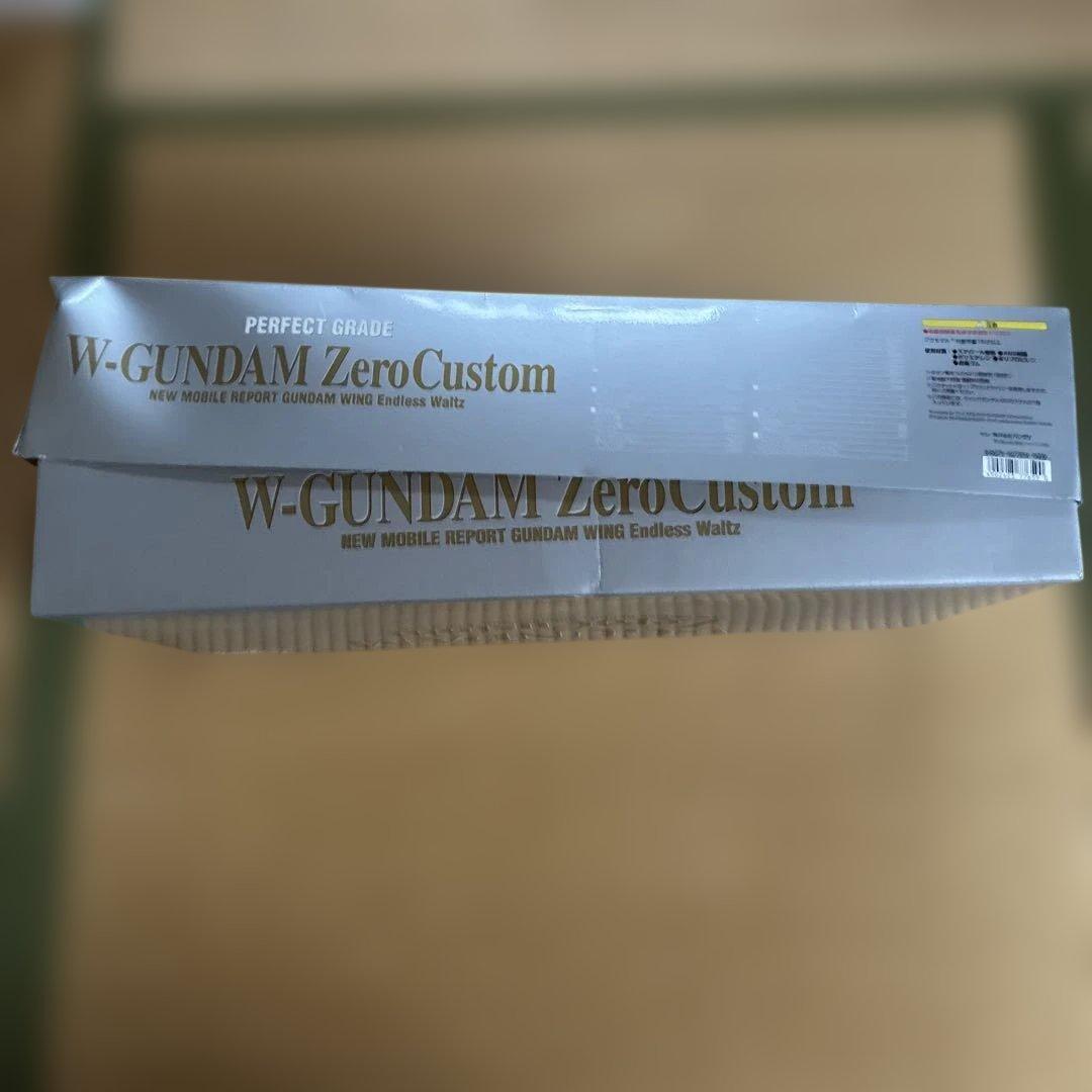 PG ウイングガンダムゼロカスタム　新品未組立品W-ZERO CUSTOM