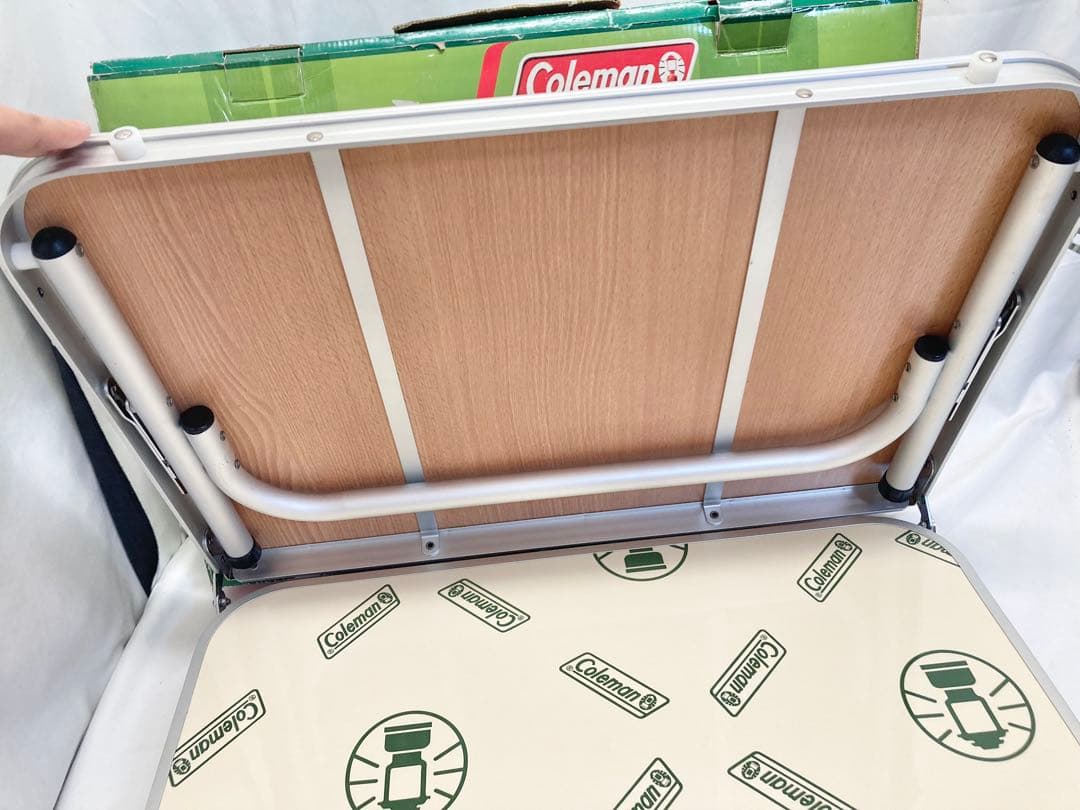 Coleman コールマン　フォールディングテーブル　三つ折り　BBQテーブル