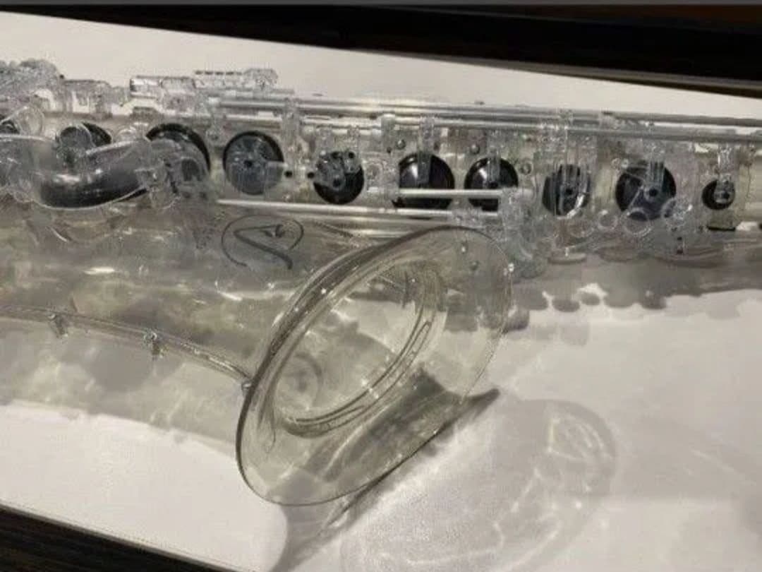 vibrato sax 透明テナーサックス プラスチック