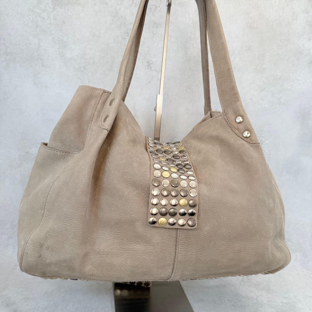 TRES スタッズ　ショルダーバッグ