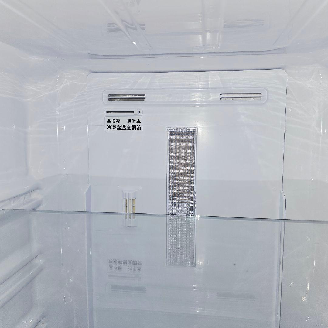 ホワイト冷凍庫 透明棚付き