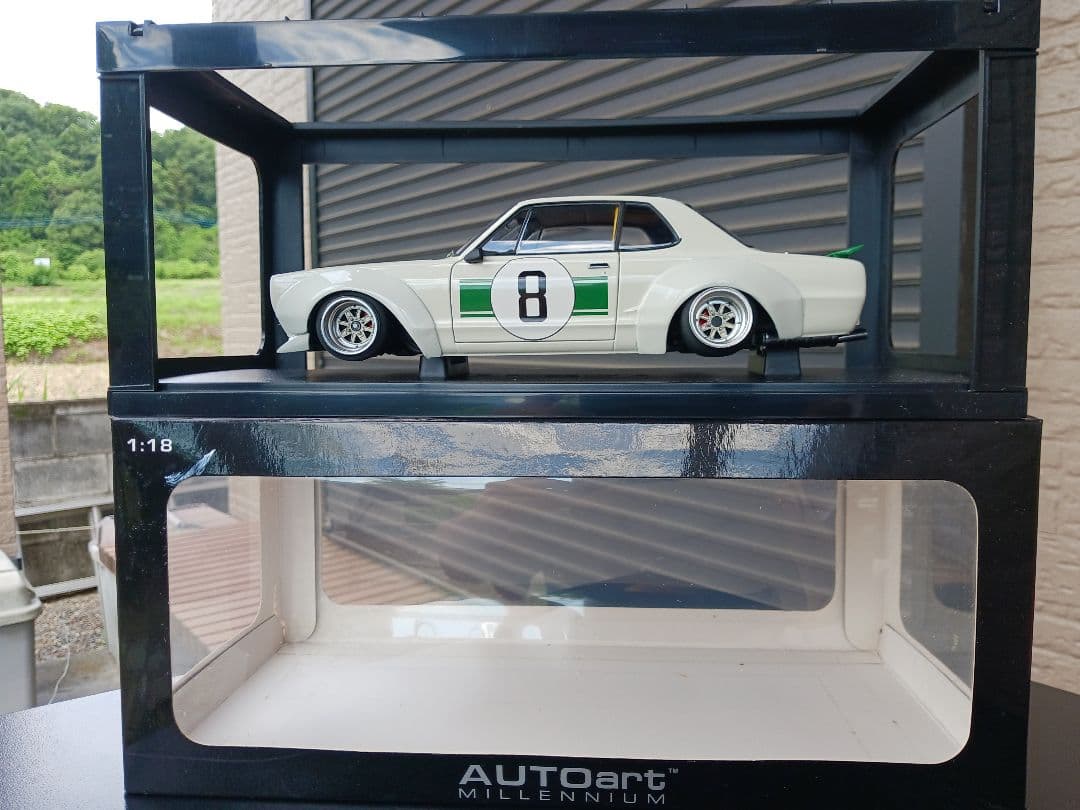 AUTOart 1/18 ハコスカGT-R改ワークス街道レーサー仕様