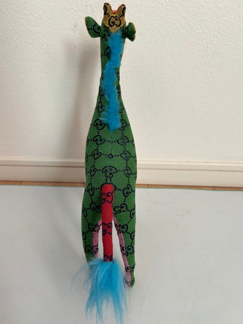 GUCCI グッチ デコラティブキリンGG柄ぬいぐるみ