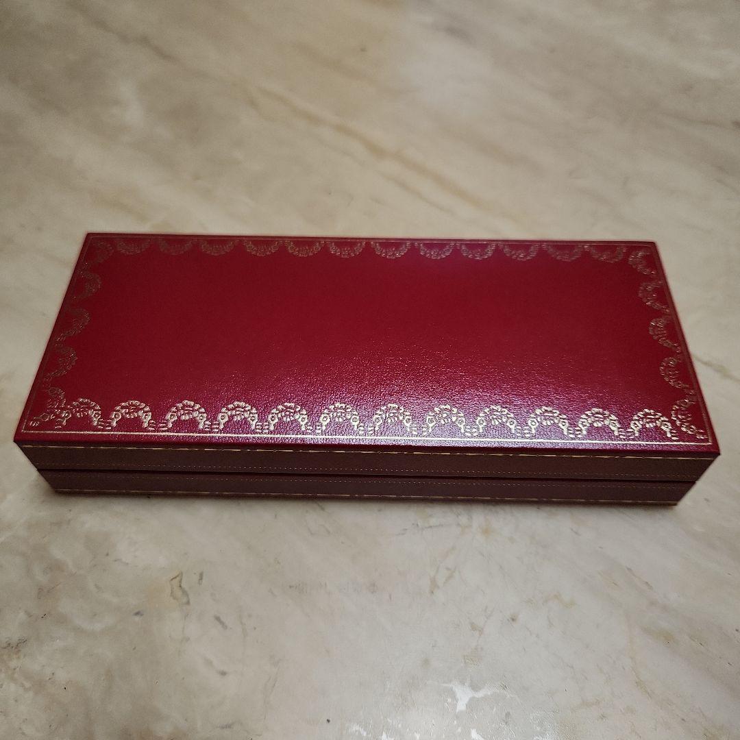 Cartier 万年筆 黒 ゴールド装飾