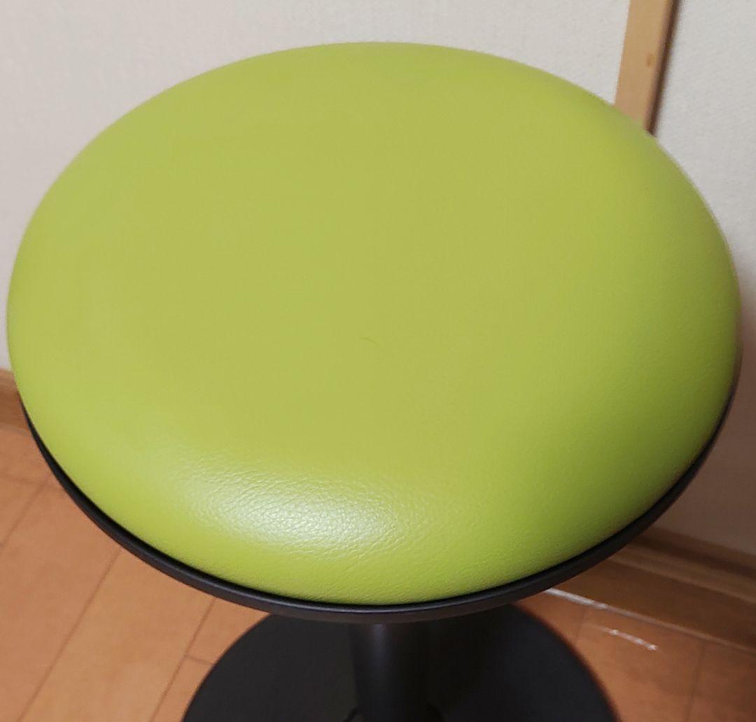 【最終値下げ】2022年製　オカムラ ピルエット ビニールレザー　スツール