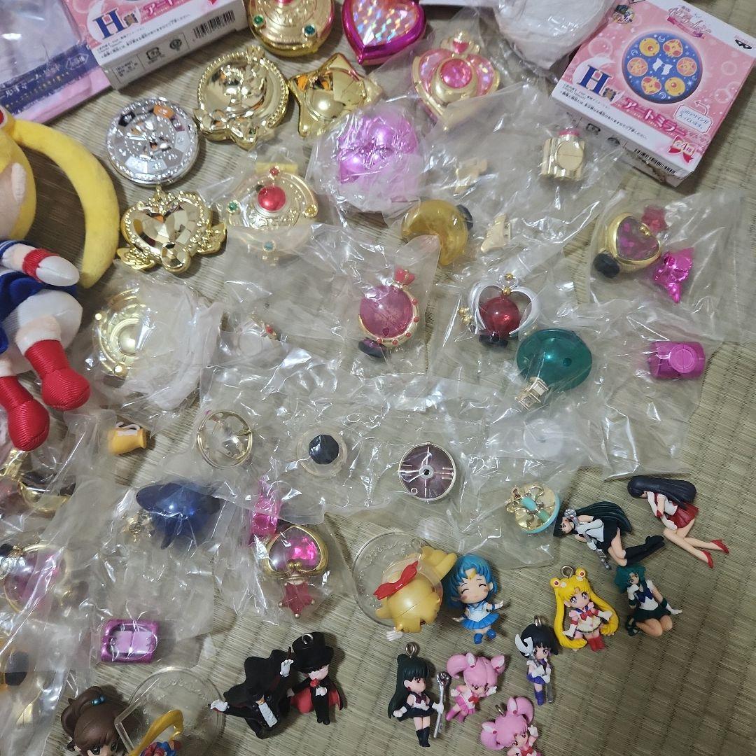 セーラームーンまとめ売り