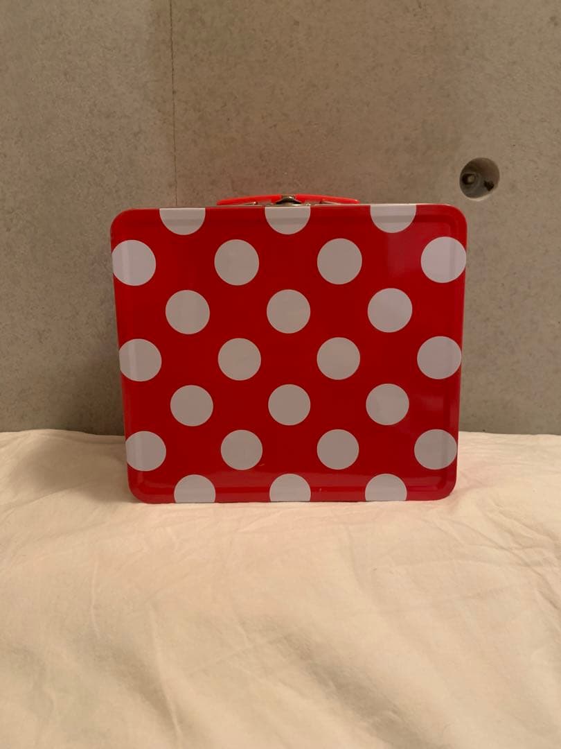 comme des garçons 水玉の金属製ボックス