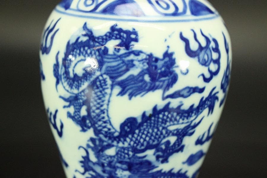 中国美術 龍模様 花瓶 高13.8cm(ZE523)