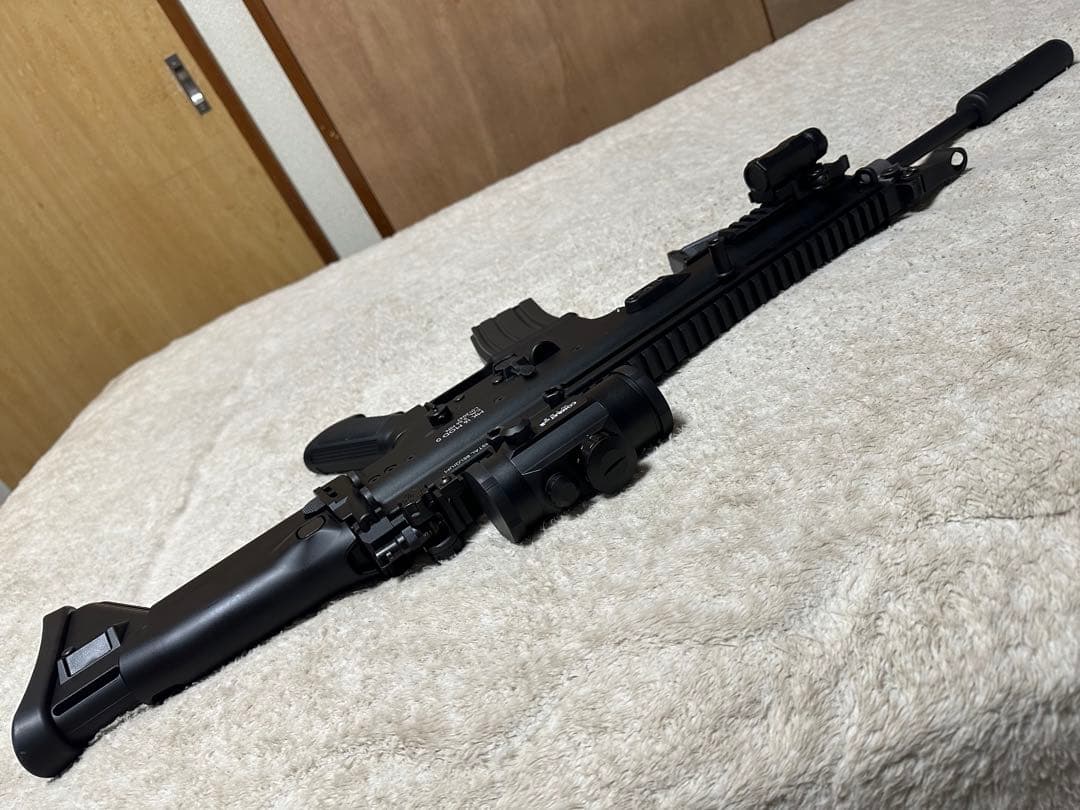 次世代電動ガン東京マルイ SCAR-L ブラック属品多数