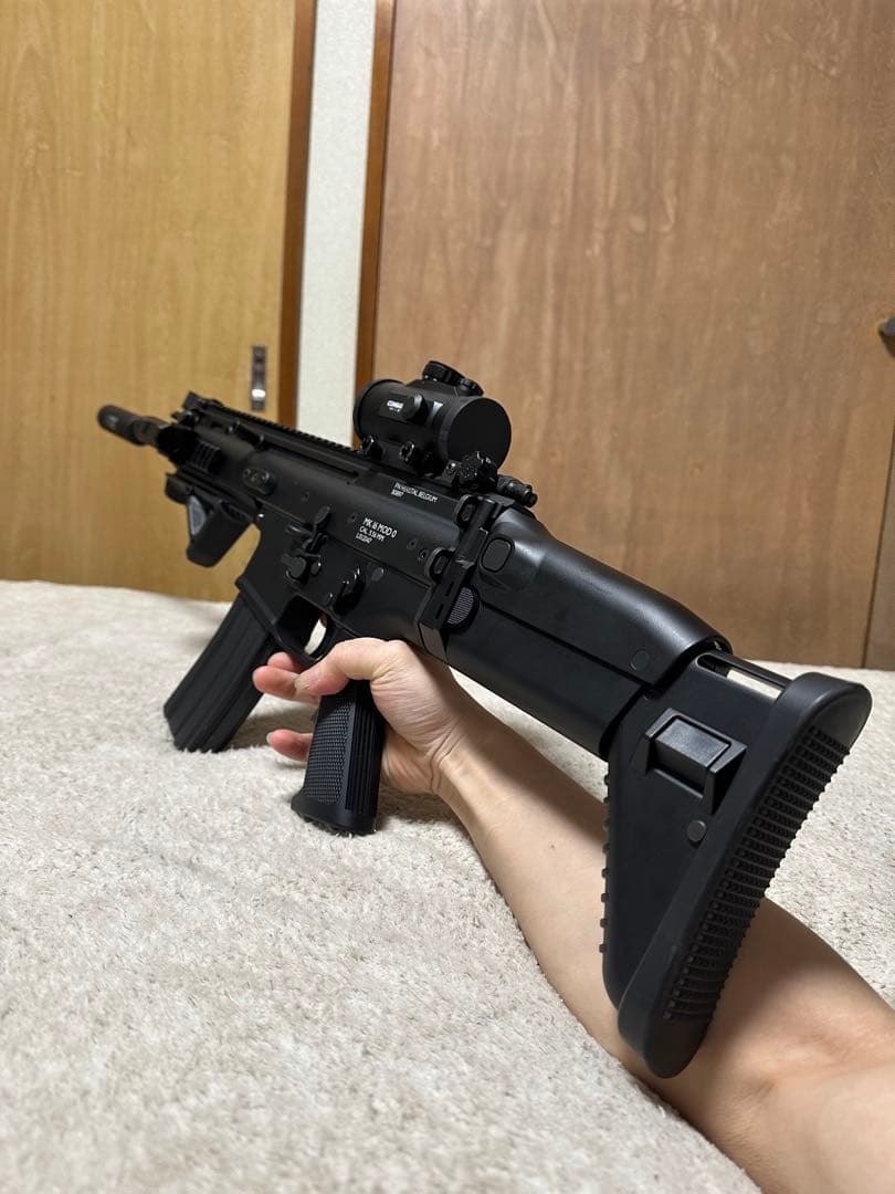 次世代電動ガン東京マルイ SCAR-L ブラック属品多数