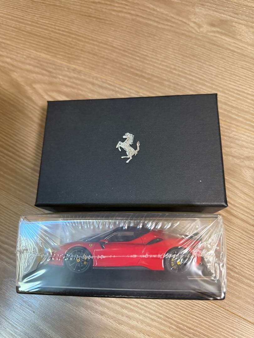 Ferrari SF90 stradale ミニカー 赤
