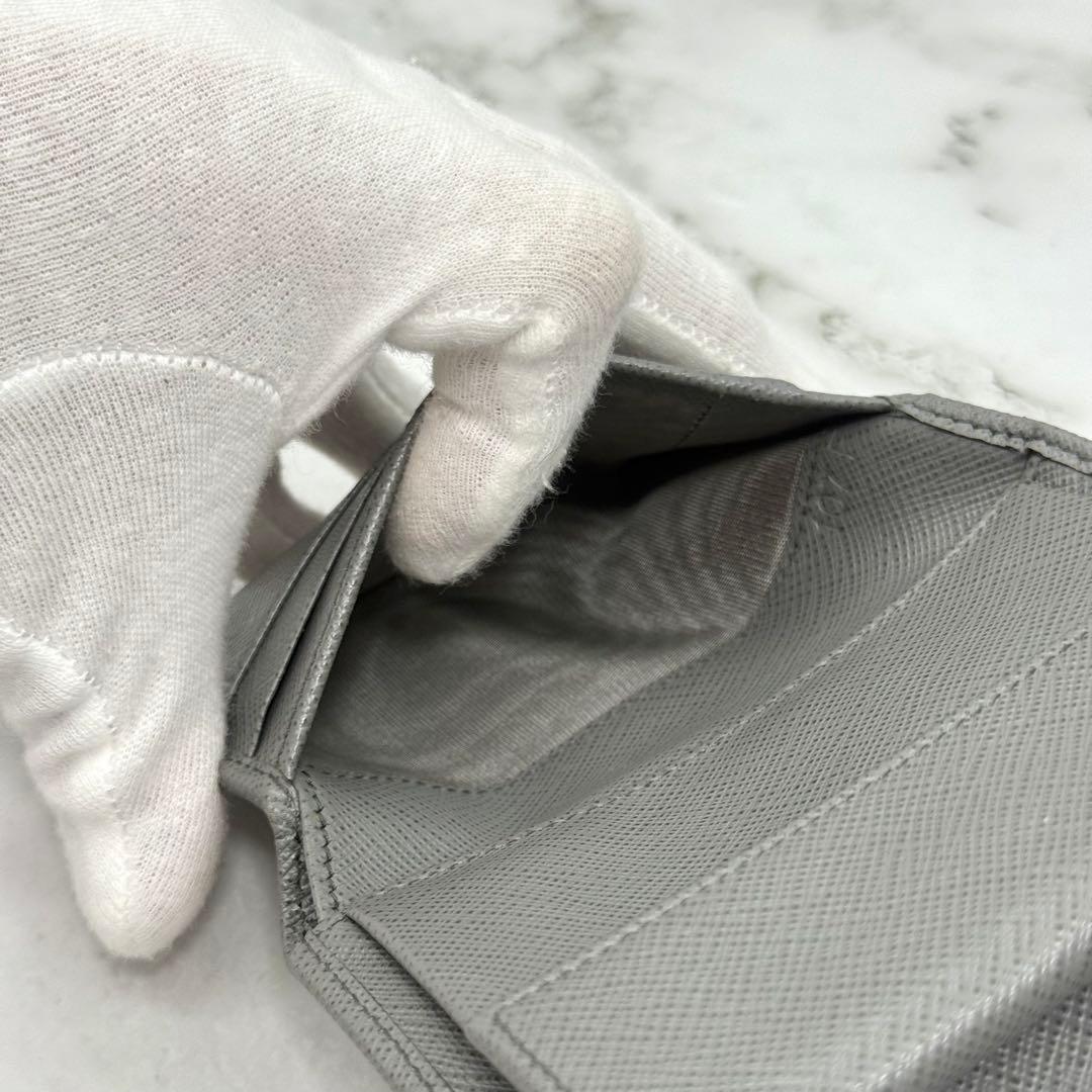◆◆mer＊さん専用◆◆【美品】PRADA プラダ 三つ折り財布 サフィアーノ