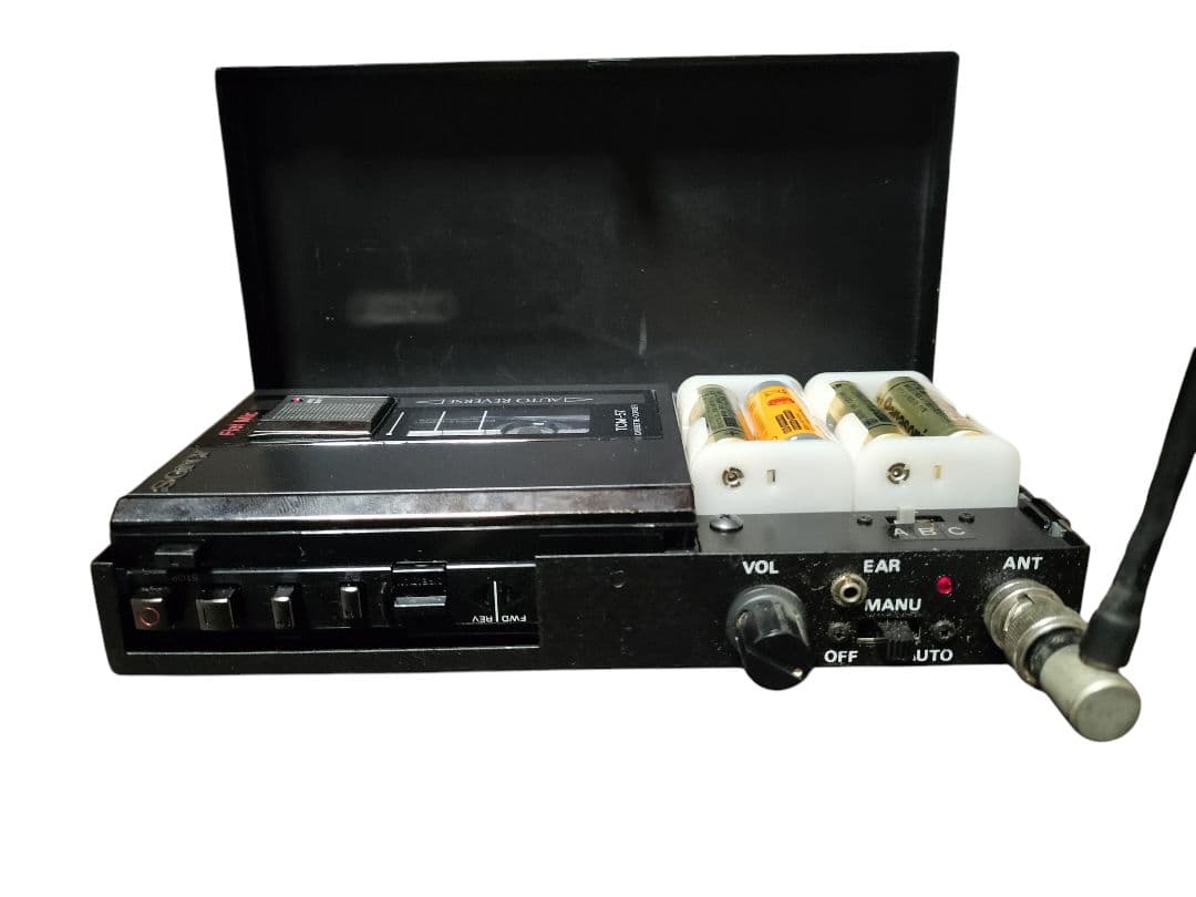 ポータブルカセットプレーヤー