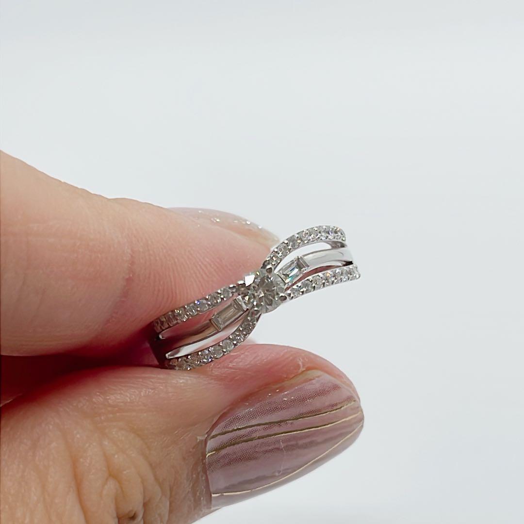 クロスデザインリング　K18WG トータル0.43ct