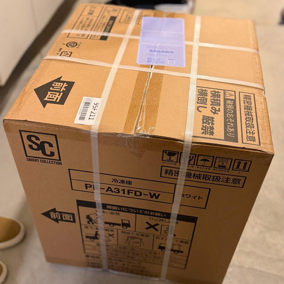 新品未開封未使用 アイリスオーヤマ冷凍庫31L PF-A31FD-W ホワイト