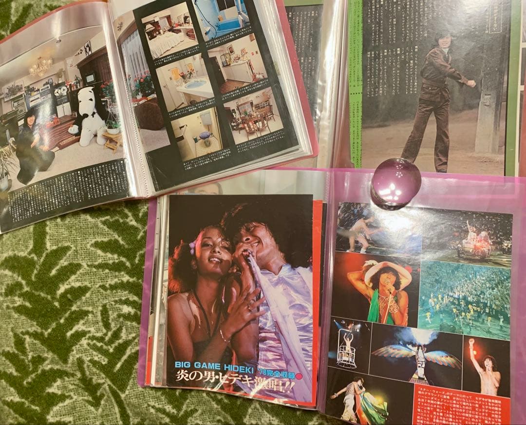 西城秀樹　★雑誌切り抜き250ページ〜300ページ★ファイル3冊★希少記事多数