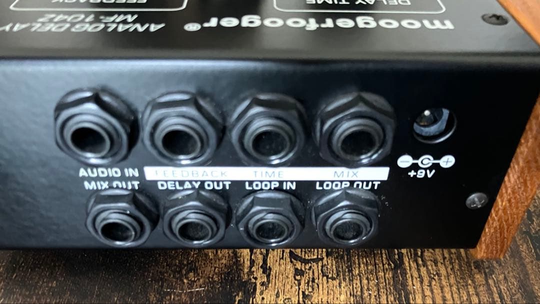 Moog moogerfooger mf-104z 　Analog Delay