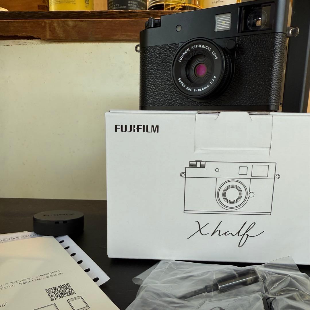 FUJIFILM X-HF1 x-half ブラック(黒)