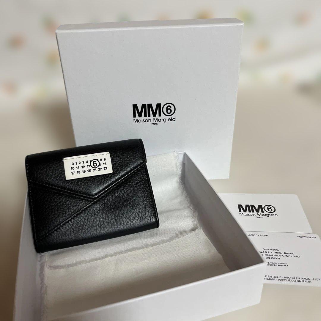 美品 マルジェラ MM6 JAPANESE6 レター型財布