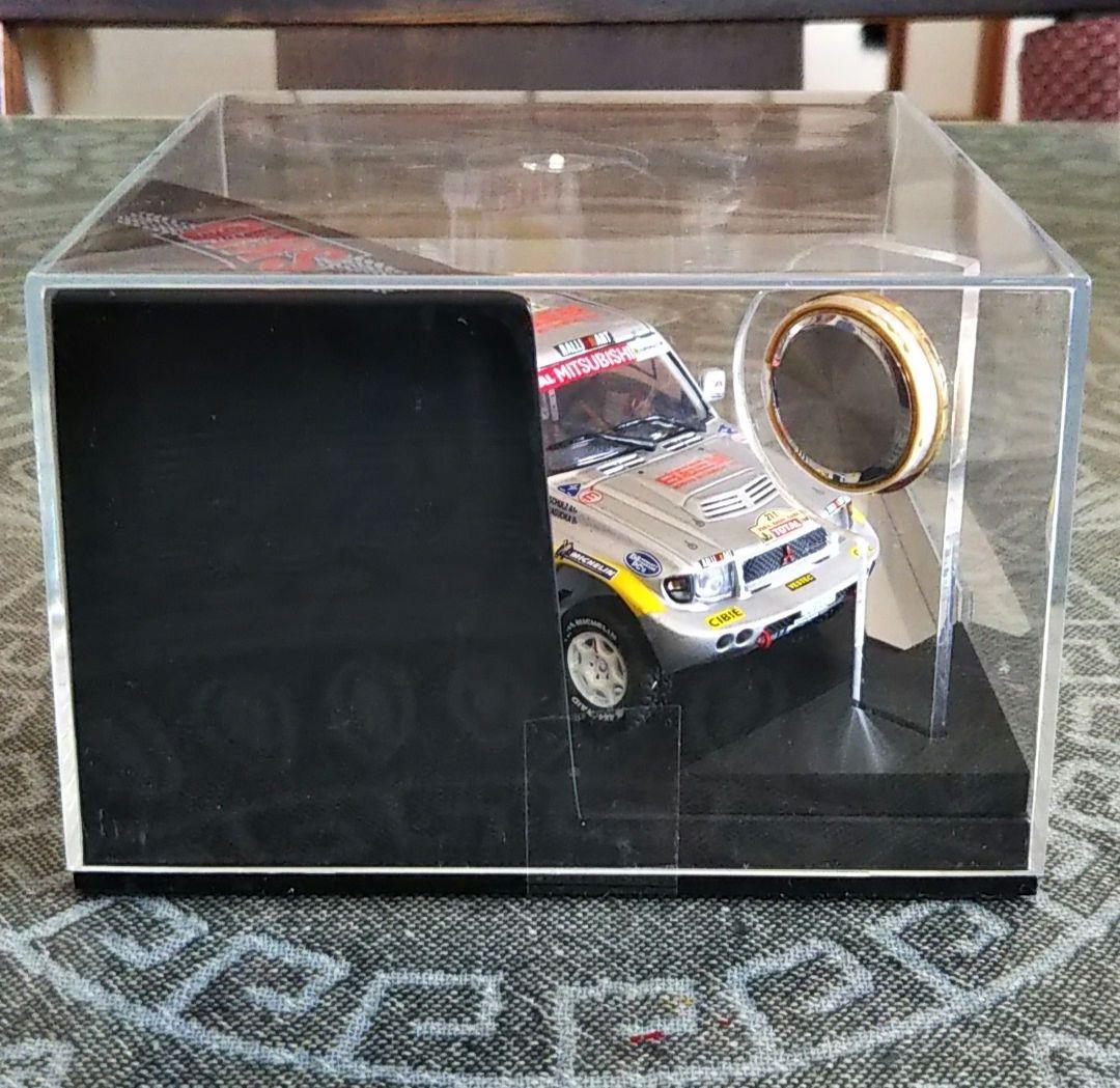 おもちゃミニカー コレクション 時計 車 パリダカール 三菱 パジェロ レア