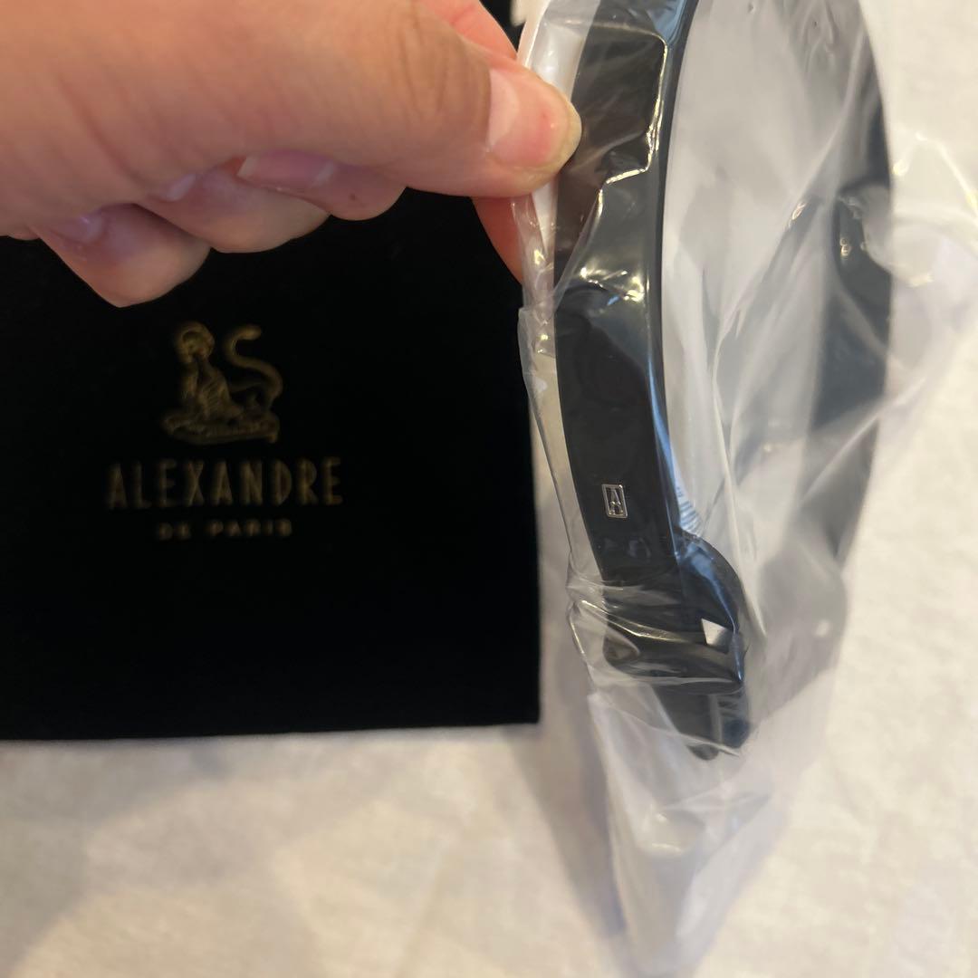 新品未使用　人気高級ブランド　アレクサンドルドゥパリ　カチューシャ　ブラック