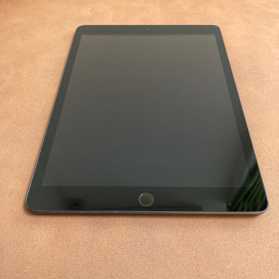 3489【早い者勝ち】電池良好☆iPad7 第7世代 32GB WIFIモデル☆