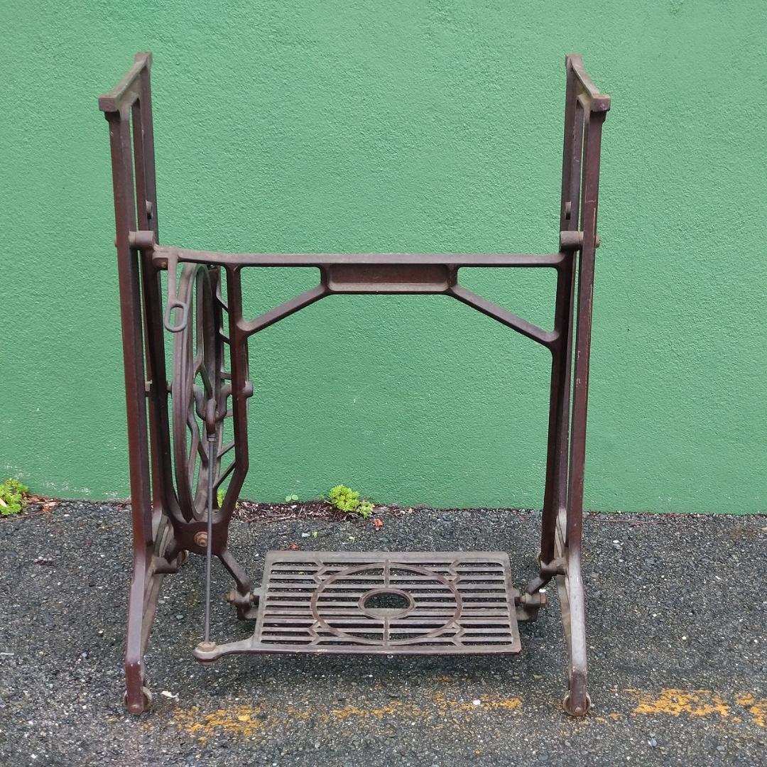 JANOME　ミシン脚　ミシン台