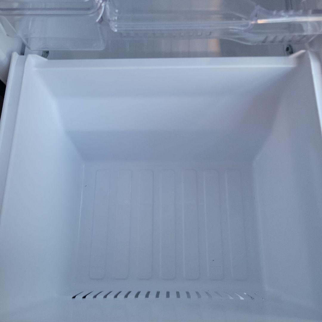 三菱　冷蔵庫　冷凍庫　MR-P15A 2017年製　146L