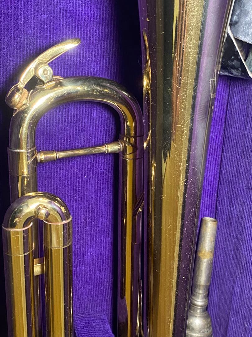 トランペット　本体 真鍮製 3バルブ ケース付き
