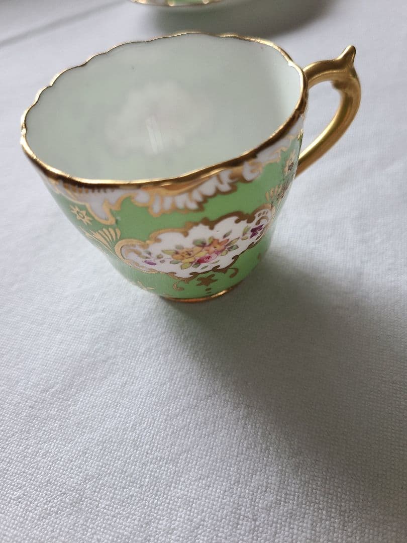 アンティーク英国名窯コルポート　デミタスカップ&ソーサー