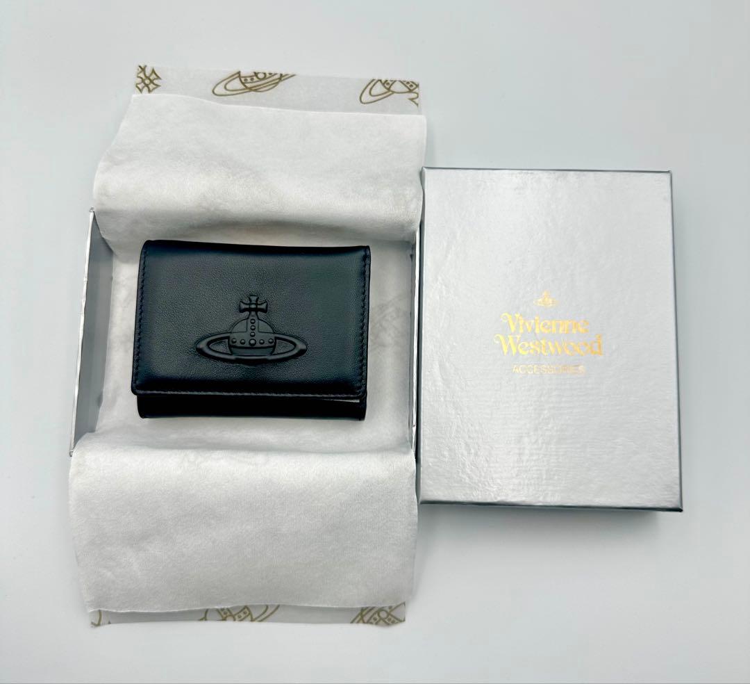 【新品✦人気】Vivienne Westwood 三つ折り財布 黒 ブラック