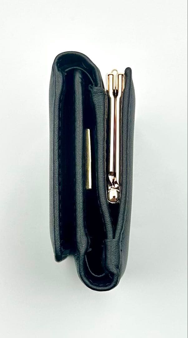 【新品✦人気】Vivienne Westwood 三つ折り財布 黒 ブラック