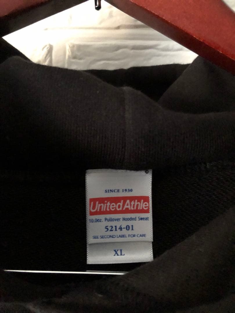 【未使用】ノクブラフード付きパーカー