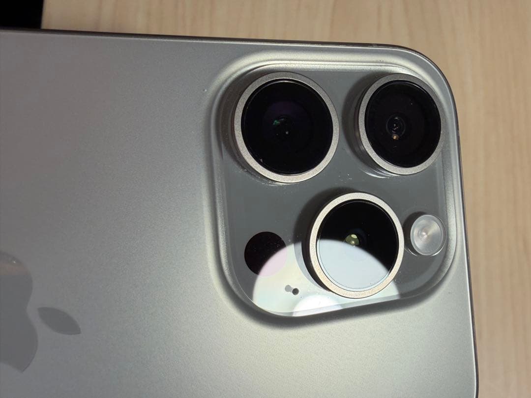 iPhone15Pro 256g ナチュラルチタニウム