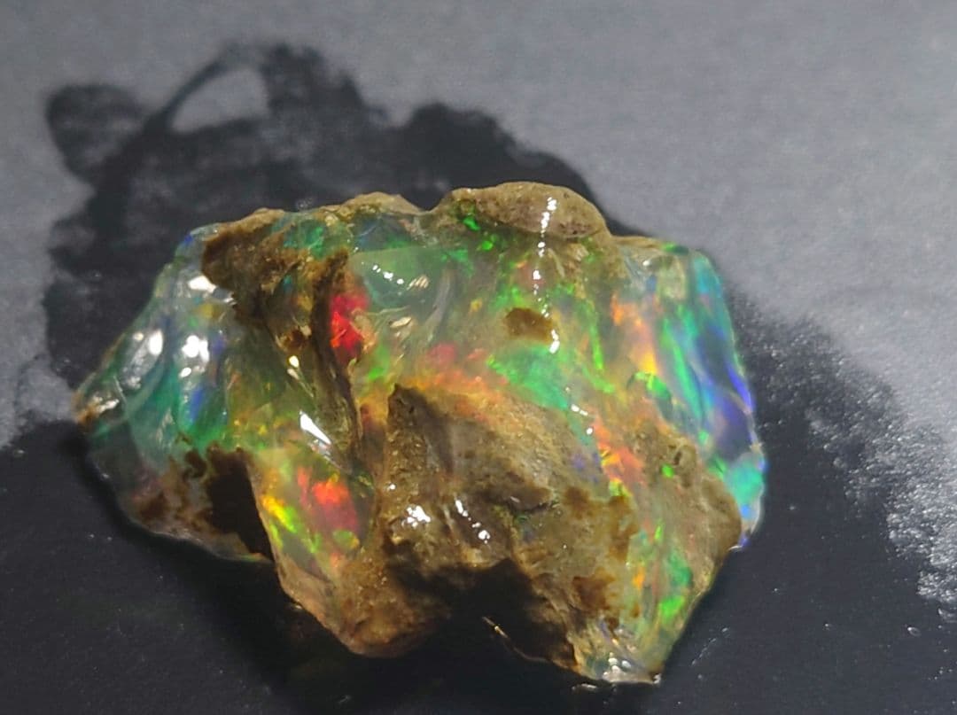 【30CT】エチオピア　オパール　鉱石　標本　遊色　クリア　虹色