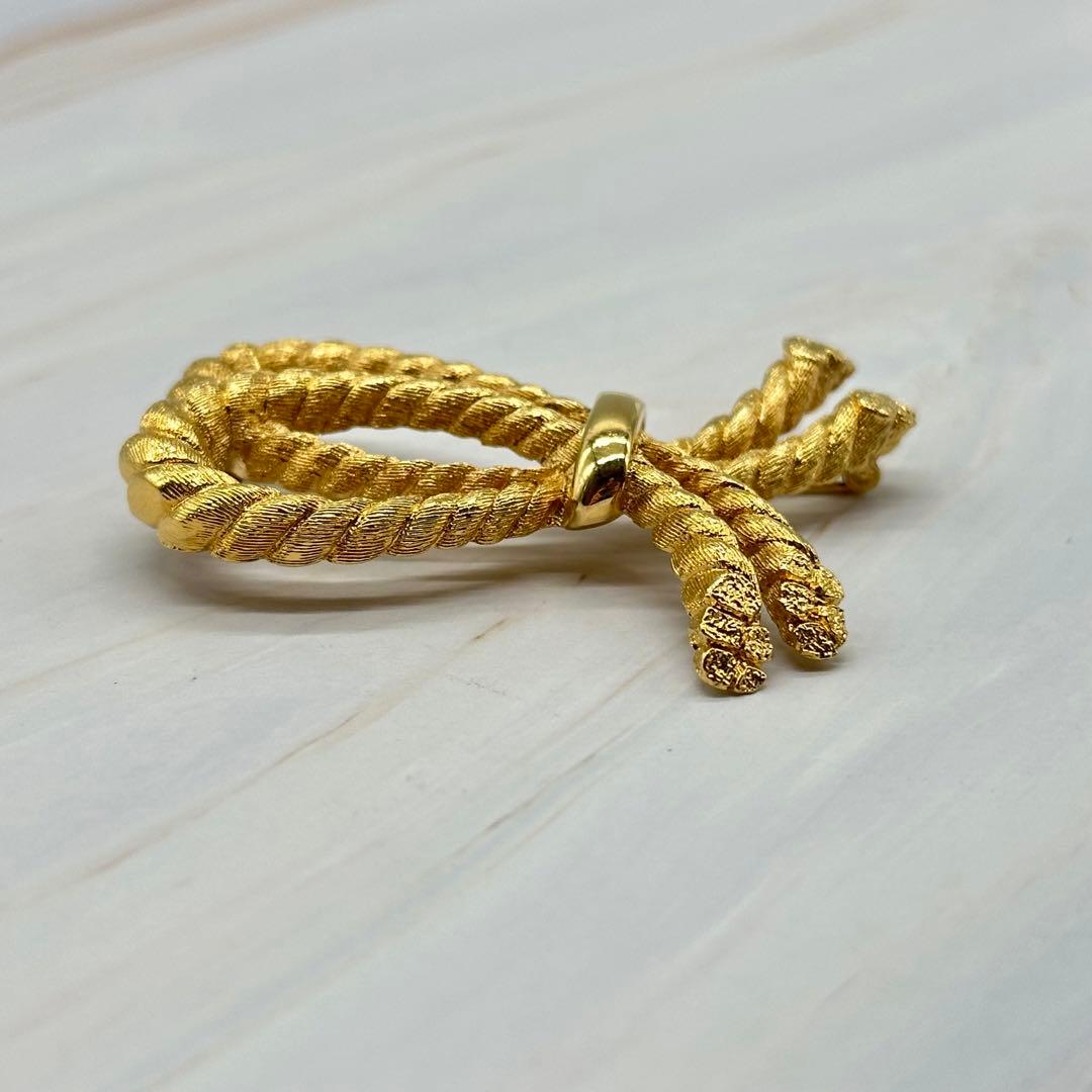 【美品】クリスチャンディオール ブローチ リボン ゴールド