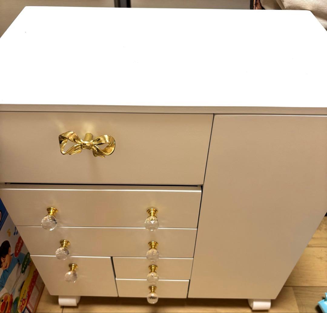 たっぷり収納コスメワゴン／リボン＆クリスタル取っ手