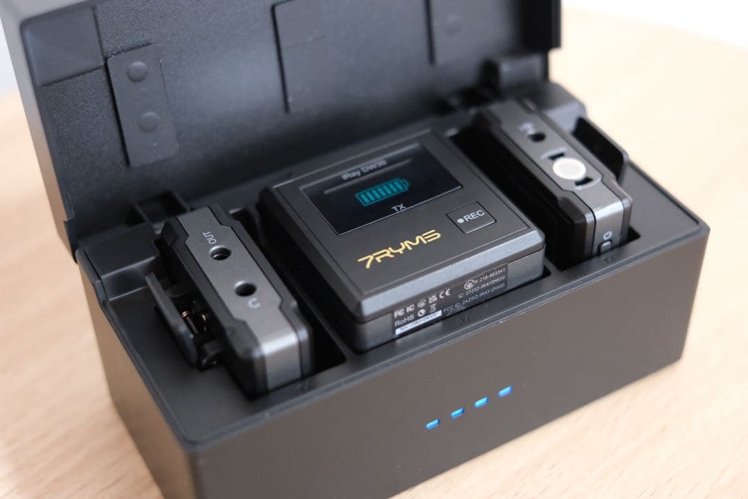 ワイヤレスマイク iRay DW30 8Gメモリー 48kHz録音 充電ケース