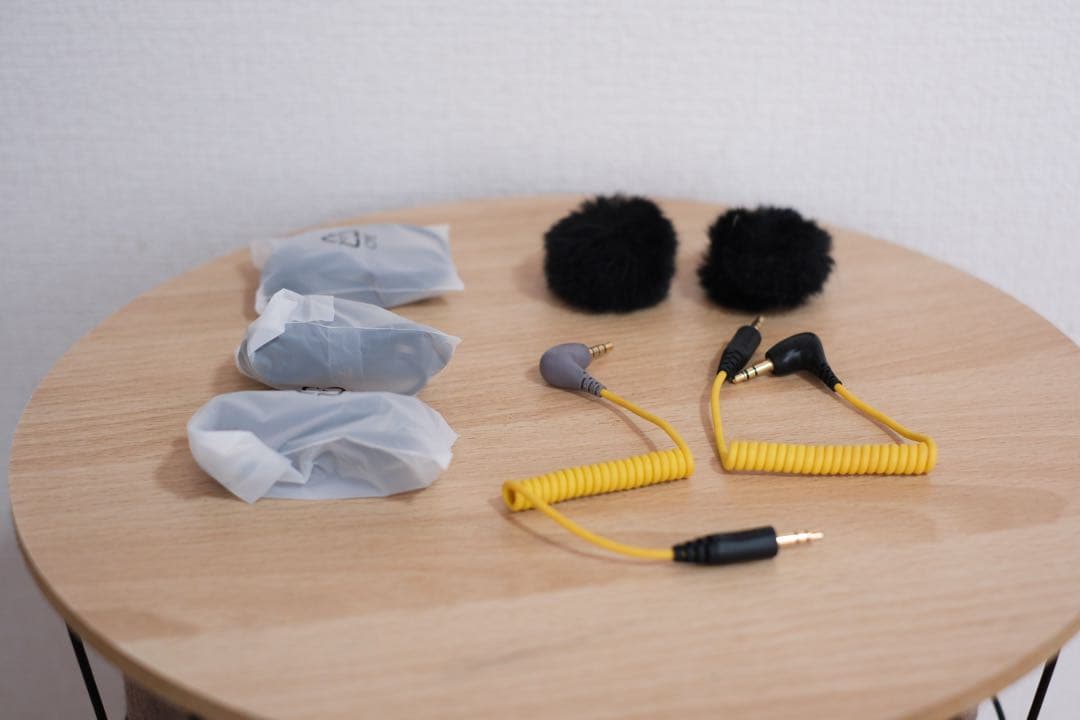 ワイヤレスマイク iRay DW30 8Gメモリー 48kHz録音 充電ケース