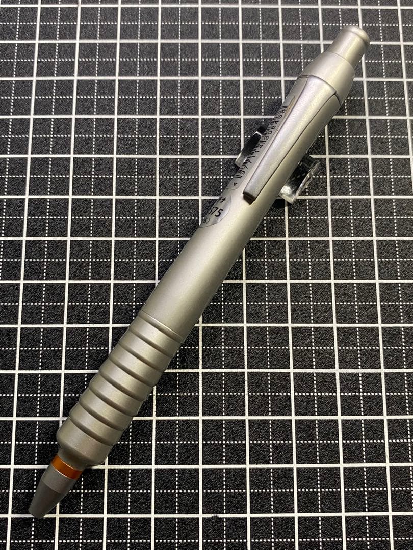 PLATINUM PRO-USE 1500 ボールペン　芯径0.5mm