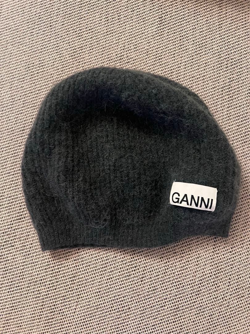 GANNI ニットベレー帽