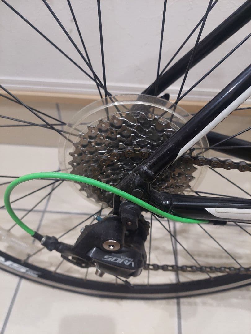 GIANT 「ジャイアント」 CONTEND ロードバイク アルミ　空気入れ