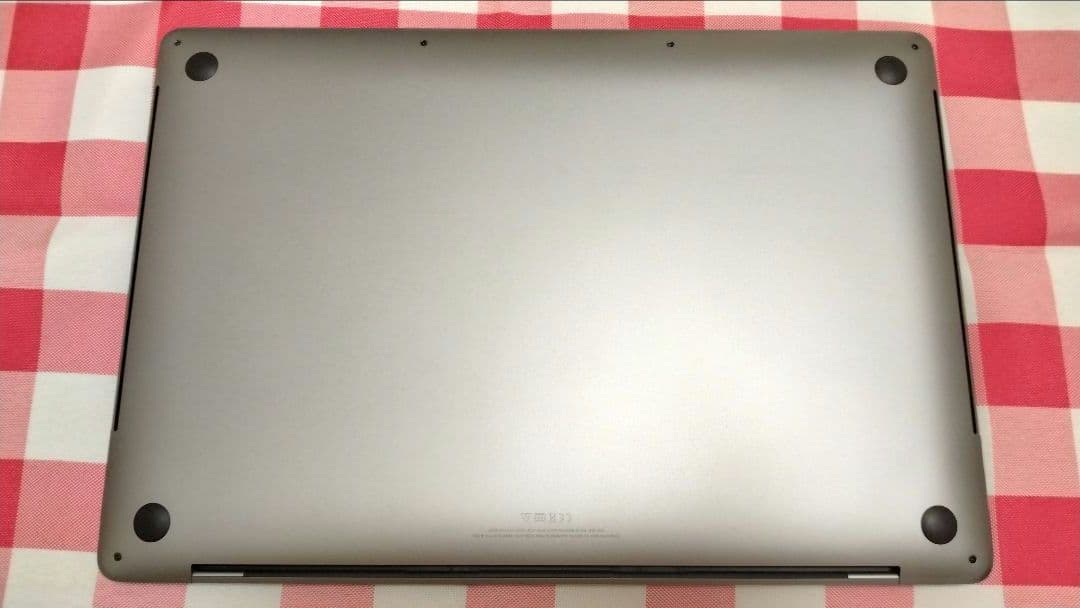 MacBook本体 MacBook Pro 16inch 8C i9 1TB 32GB