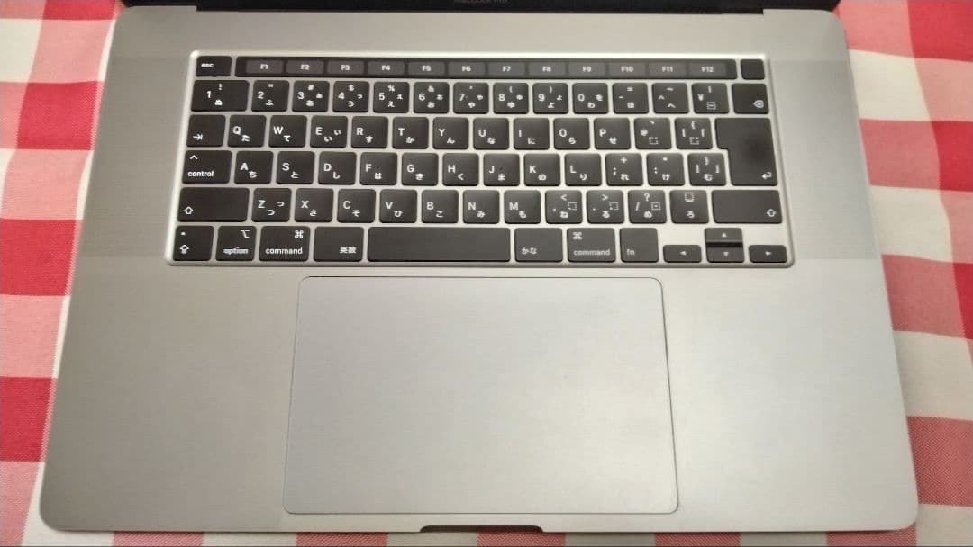 MacBook本体 MacBook Pro 16inch 8C i9 1TB 32GB