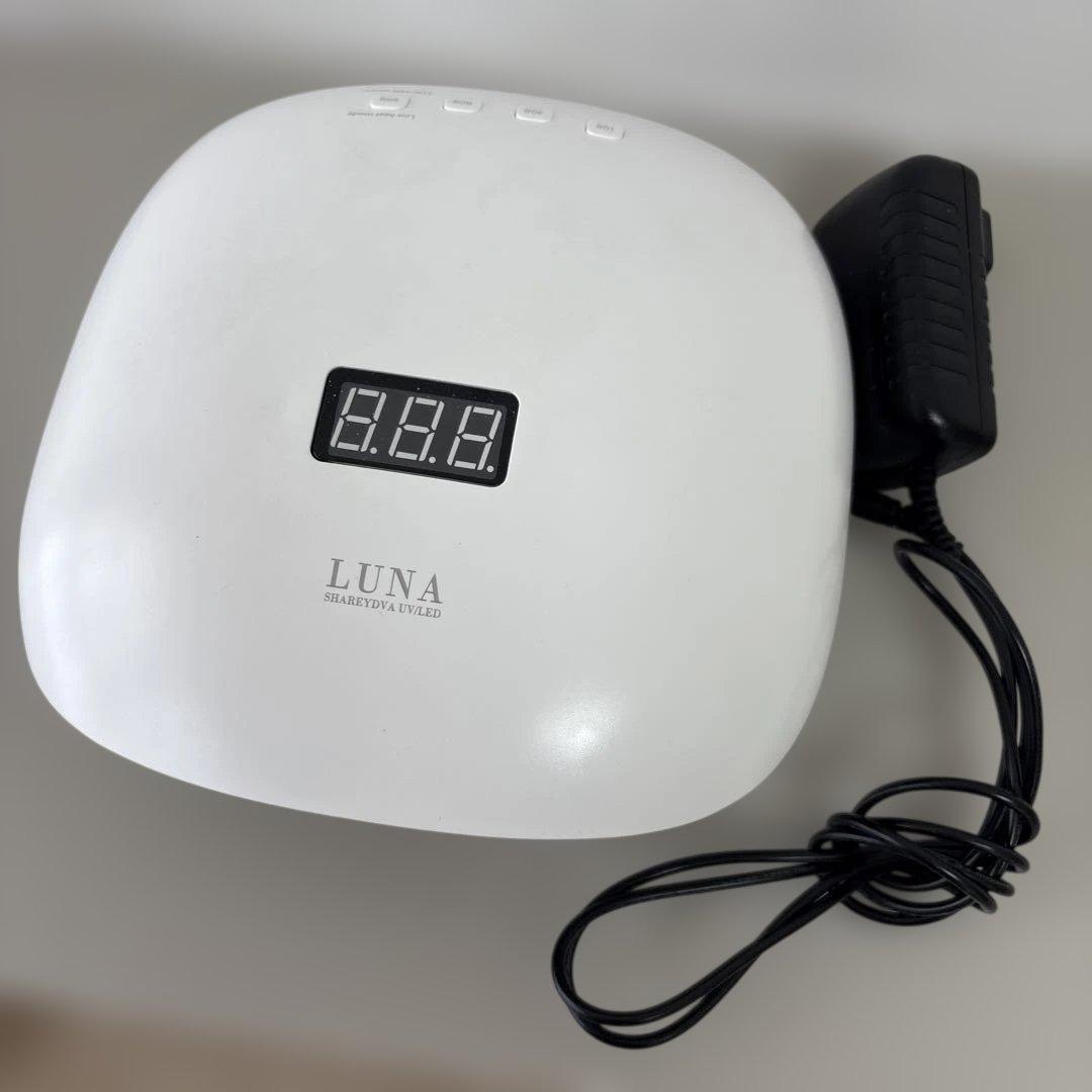 ネイルライト　SHAREYDVA LUNA