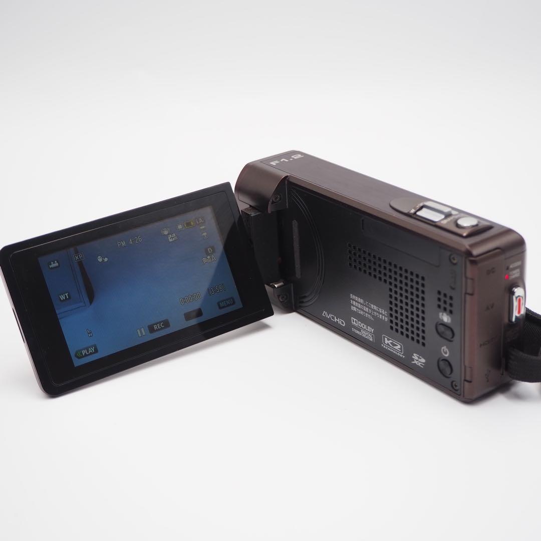 ビデオカメラ JVC GZ-V675 別売りケース、SDカード32GB付‼️