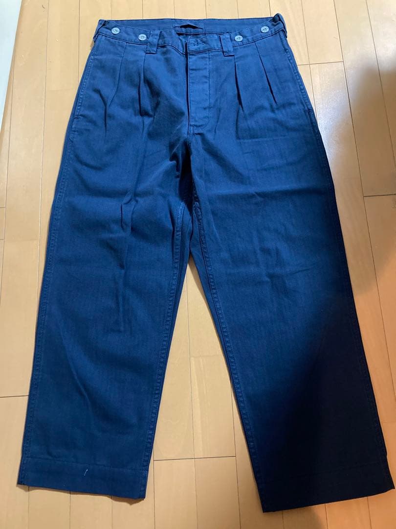 ひ*ぃ様 ナイジェルケーボーン チノパンツ 未使用品